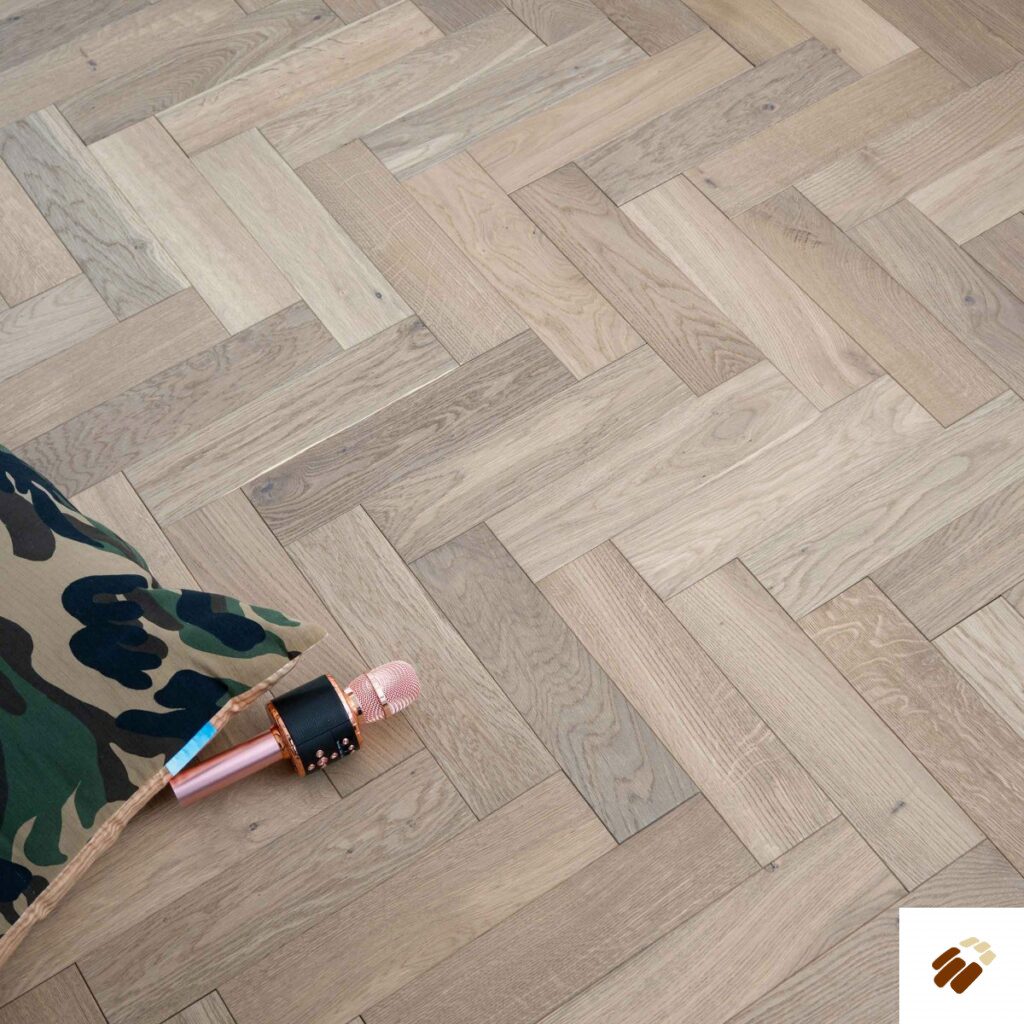 V Wood Flooring Deco Parquet Herringbone Zb White Smoked Oak