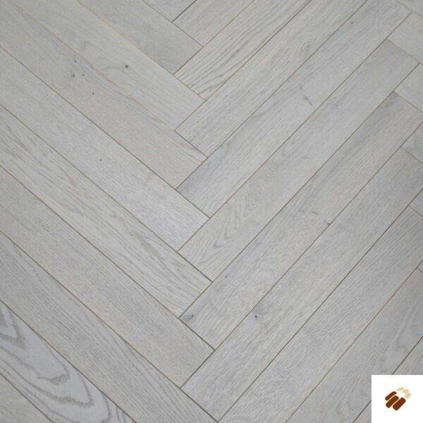 V4 Wood Flooring : Tundra TH110 Misty Grey Strip Herringbone (11/4 x 70mm)